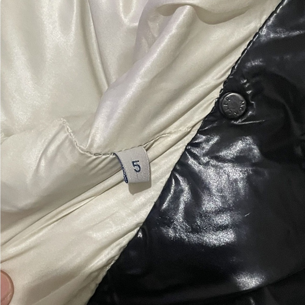 Moncler Black and Cream Puffer Jacket - Picture 8 of 11